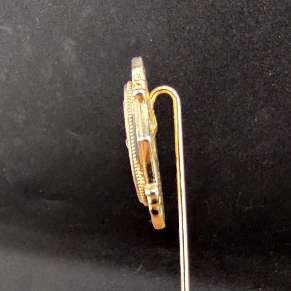 Vintage Avon Stick Pin Kensington Gold Tone - Picture 3 of 6